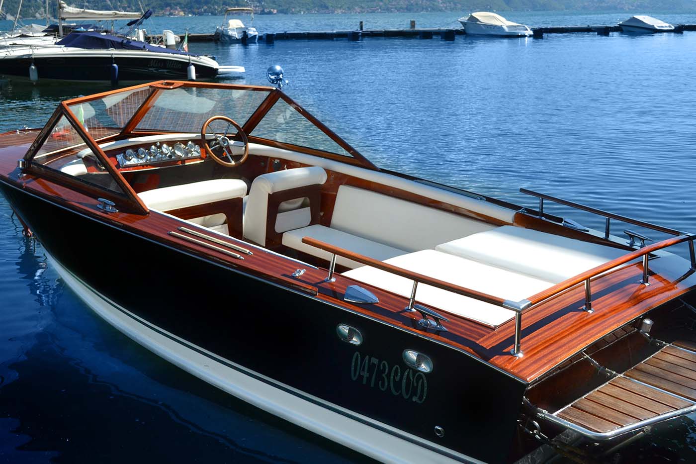 Lasco 550 boat luxury como